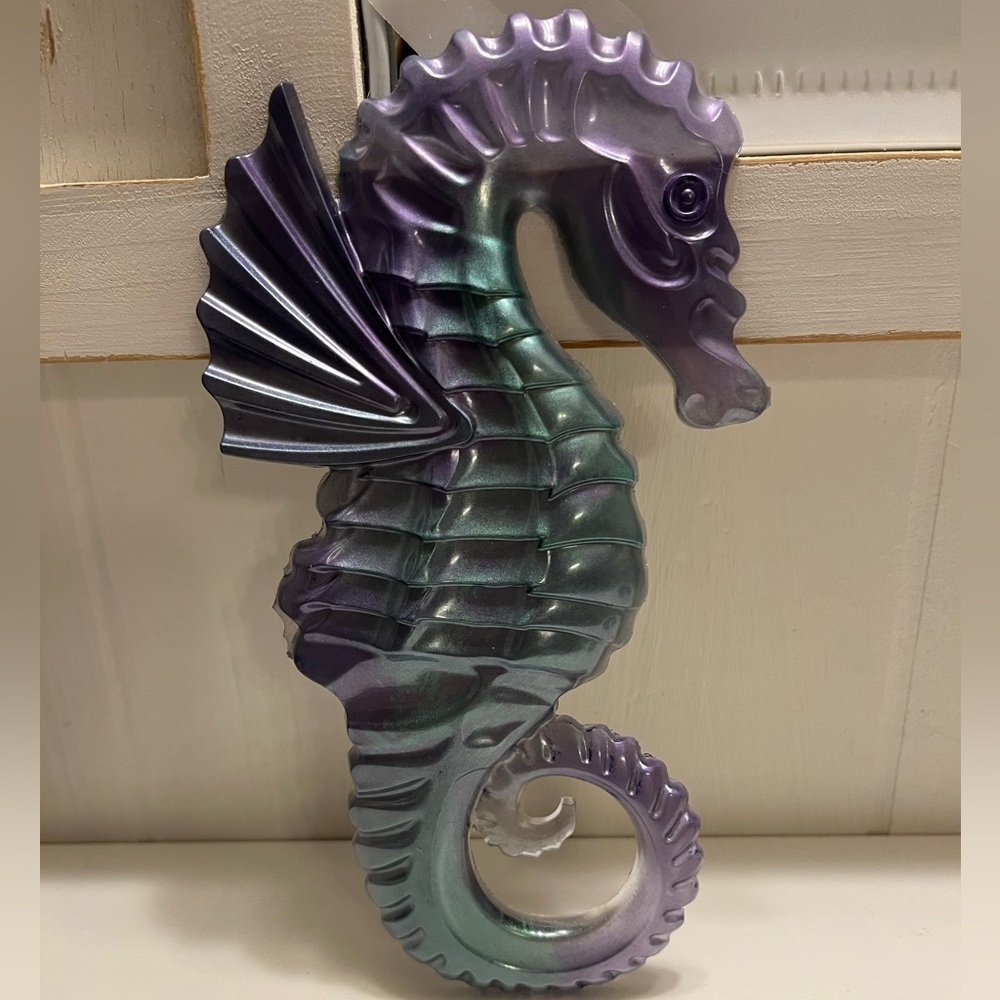 Pick (1) Seahorse Wall Art 4.5”x 8”
